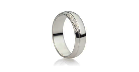 кц140 Кольцо классической формы с фианитами