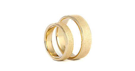 ко073 Матированные обручальные кольца со скошенным краем 