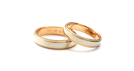 ко096 Двухуровневые обручальные кольца «Глубина, скрытая за простотой»