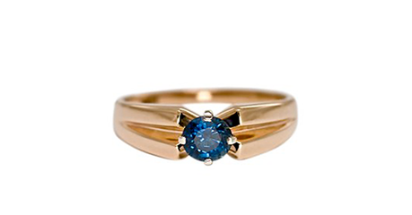 кц184 Золотое кольцо с крупным фианитом.