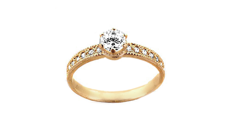 кц227 Золотое кольцо-многокаменка с крупным по центру.