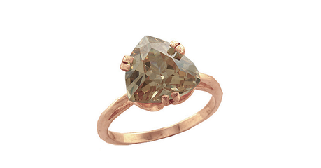 кт323 Золотое кольцо с триллионом 