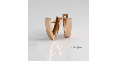 №124 Серьги-треугольники широкие 