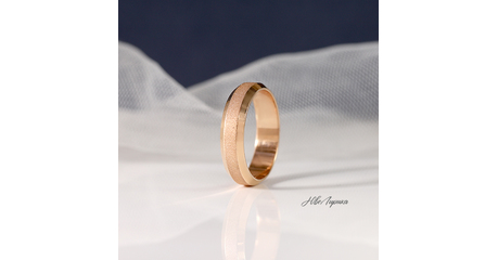 №233 Матированное обручальное кольцо со скошенным краем  р.16,5