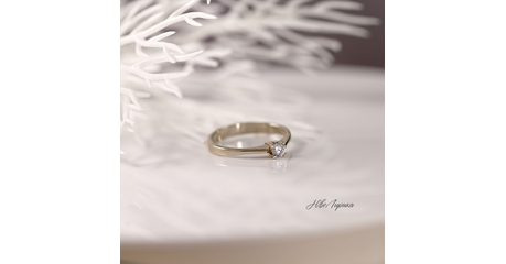 №235 Кольцо в белом золоте р.17,3