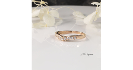 №242 Золотое кольцо с дорожкой фианитов.р.16,0