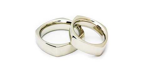 ко052 Кольцо обручальное квадратной формы с закругленными краями