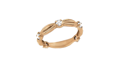 ск051  Нежное колечко с фианитами