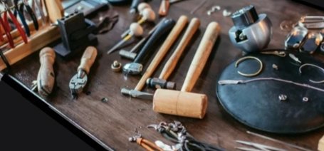 Какой инструмент используют ювелиры при ремонте?